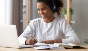 Online learning can provide a complete school experience with a vast array of benefits.