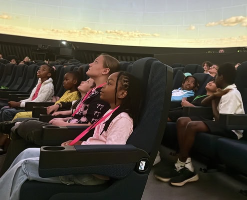 Our Grade 4 to 6 students visited the Planetarium.